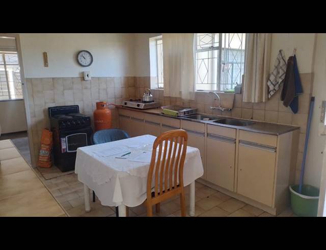 4 BEDROOM HOUSE FOR SALE IN HOMELAKE